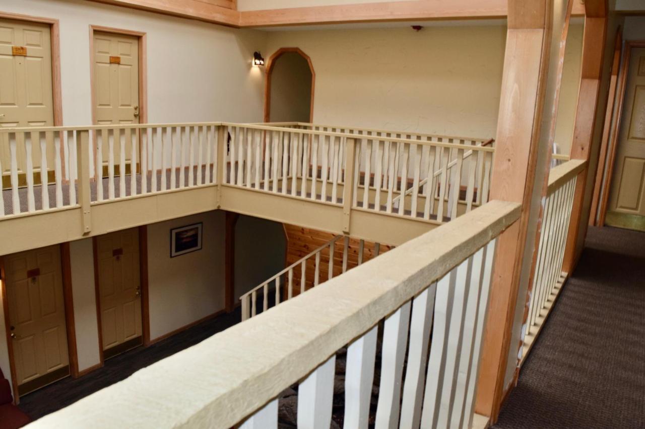 The Otter Lodge Ottertail 외부 사진